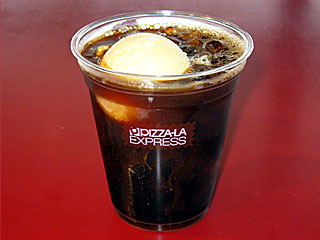 コーヒーフロート(ピザーラエクスプレス)