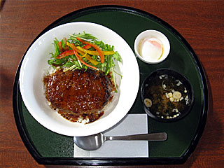 ロコモコ丼（ステーキハウスwin）