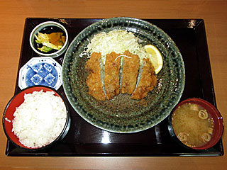 ヒレかつ定食(とん勝武蔵)