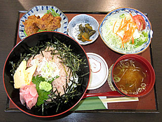 まぐろねぎとろ丼セット(ときわ家)