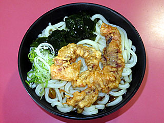 冷やしいかげそ天うどん大盛り〔馬そば深大寺〕