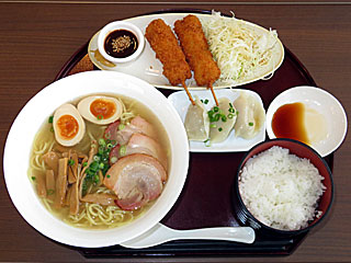 塩ラーメンセット&三元豚串カツ2本〔ニユートーキヨー〕